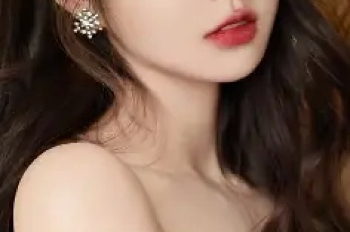 10年前那个放弃百万年薪回国当村官的秦玥飞现状如何？