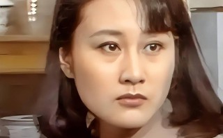 从“刘慧芳”到尬评现场：张凯丽国民母亲的综艺形象崩塌记